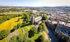 Best travel packages in Lancaster, England