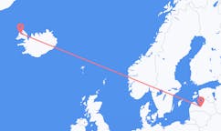 航班从拉脱维亚里加市到伊萨菲厄泽市，冰岛塞尔