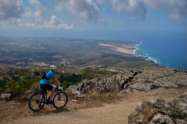 Bicicleta eléctrica desde las montañas de Sintra hasta el mar de Cascais con recogida en Lisboa
