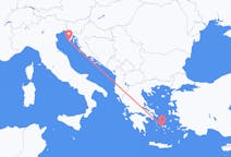 Vluchten van Pula, Kroatië naar Paros, Griekenland