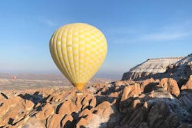 Volo Turkiye con prima colazione a buffet in Cappadocia