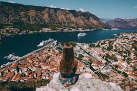 Montenegro Tour: Cetinje - Njegusi Dorf - Kotor - Budva