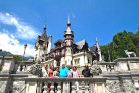 Tagesausflug zu Schloss Bran, Brasov und Peles ab Bukarest
