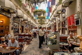 イスタンブール スーパー セーバー : ボスポラス海峡観光ツアー & トルコ風外食