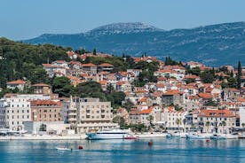 Privat transfer från Makarska till Split, hotell-till-hotell, engelsktalande förare