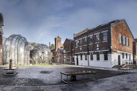 Southampton Port to London con BOMBAY Sapphire Distillery Experience in arrivo