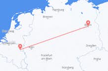 Flyreiser fra Maastricht, Nederland til Berlin, Tyskland