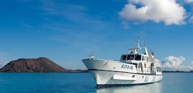 Ferry to Isla de Lobos: round-trip tickets from Corralejo 