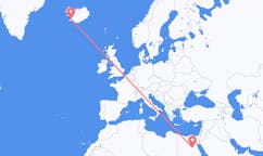 航班从埃及索哈杰市到雷克雅维克市，冰岛塞尔