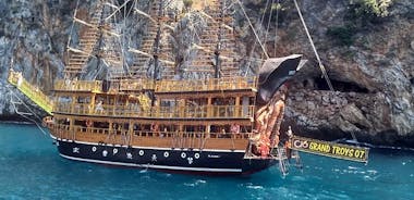 Alanya All Inclusive Piratbåttur med hotelltransport
