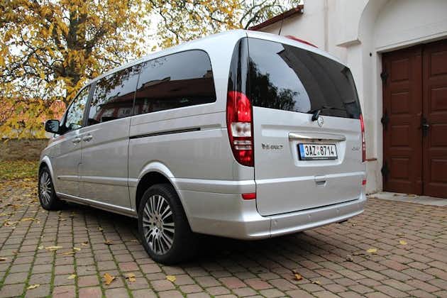 1-veis privat transport Berlin til Karlovy Vary - Mercedes Benz - opptil 7 personer