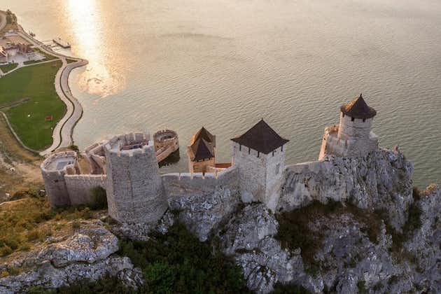 Da Belgrado: tour storico del Danubio di un'intera giornata