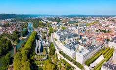 Best travel packages in Pau, France