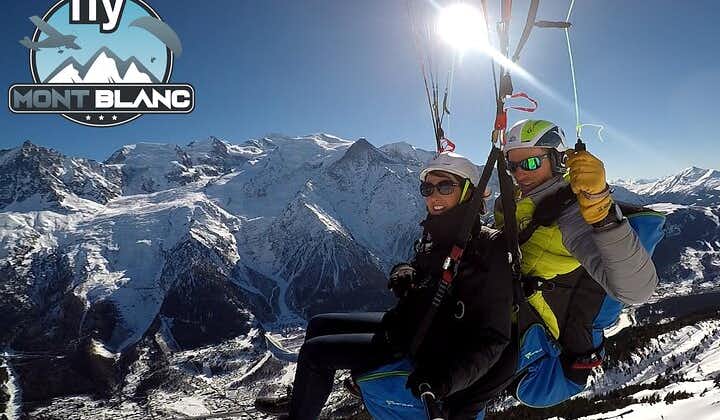 Fly in Paragliding! Paragliding experience over Chamonix!