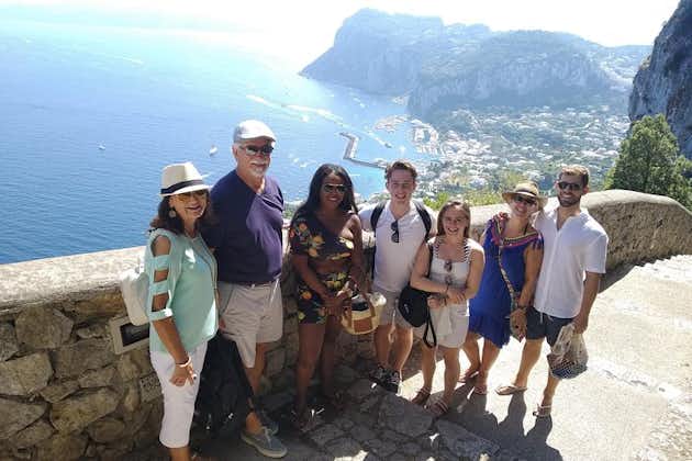 Tour per piccoli gruppi di Capri con Grotta Azzurra da Napoli o Sorrento