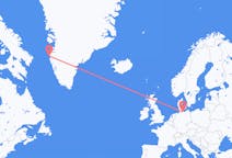 Loty z Sisimiut na Grenlandii do Lubeki w Niemczech