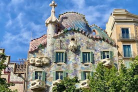 Gaudí and Barcelona Legends - Private Tour