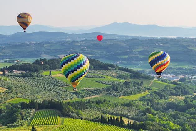 Vol en montgolfière en Toscane