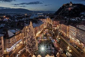 Tour privato di un giorno nel periodo natalizio a Graz da Vienna con mercatino di Natale