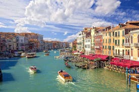 Privat ankomsttransfer på Marco Polo-flygplatsen i Venedig