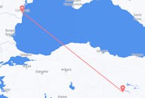 Vluchten van Malatya, Turkije naar Constanta, Roemenië