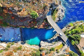 나폴리 또는 소렌토에서 출발하는 Capri, Anacapri & Blue Grotto - 소그룹 투어