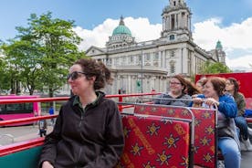 Recorrido turístico en autobús con paradas libres por la ciudad de Belfast con pase de 48 horas