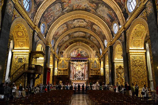 Photo of interior of St John's Co-Cathedral in Valletta, Malta.