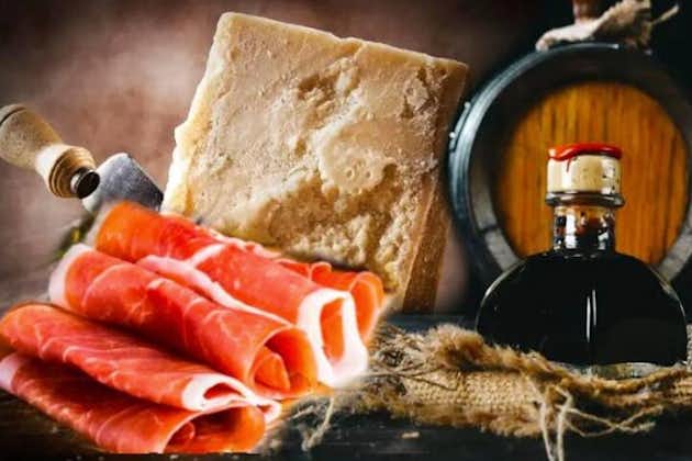 Visite du fromage Parmigiano, du jambon de Parme et du vinaigre balsamique en Italie