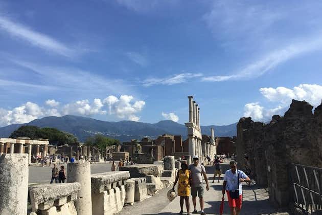 Besøker Pompeii, den gamle romerske byen