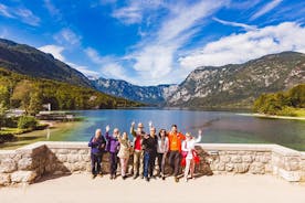 Lakes Bled & Bohinj och Vintgar Gorge Small Group Day Trip från Ljubljana