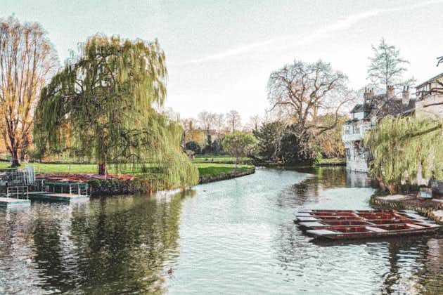 Paseo por la ribera de Cambridge desde el Queen's College hasta el Trinity College