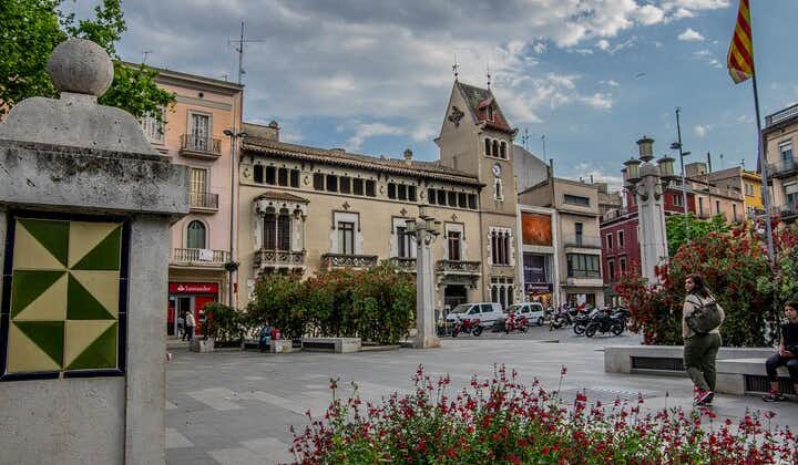 Turistiska höjdpunkter i Figueres på en privat halvdagstur med en lokal