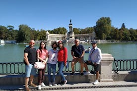 Cibeles Rooftop and Retiro Park Tour with professional guide