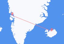 Loty z Qaarsut, Grenlandia z Akureyri, Islandia