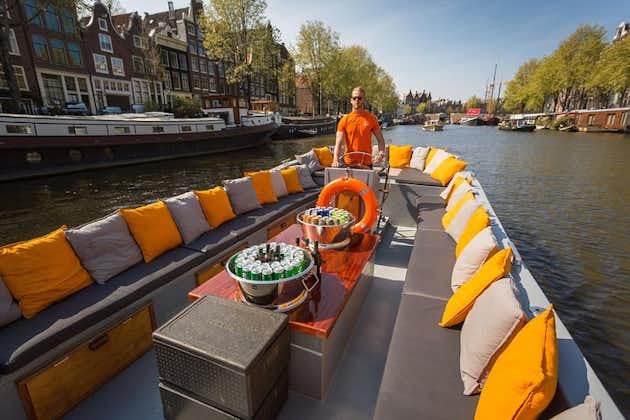 Amsterdam Private Boat Trip with Unlimited Drinks 