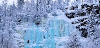 コロウマキャニオンの凍った滝