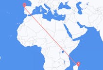 마다가스카르 생트 마리 섬에서 출발해 스페인 비고에게(으)로 가는 항공편