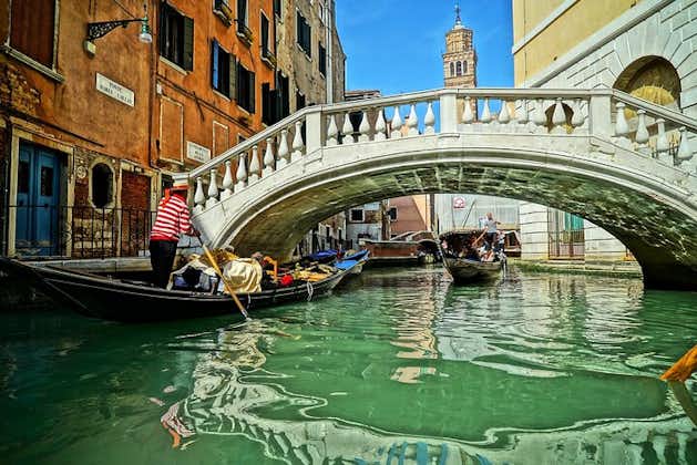Private Transfer From Zurich to Venice with a 2 Hour Stop in Milan