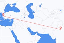 Flights from New Delhi in India to İzmir in Turkey
