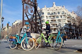 Gaudi E-Bike Tour in Barcelona