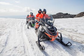 Experiencia en motos de nieve en el glaciar Mýrdalsjökull