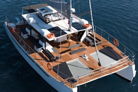 Comfort Max Catamaran Caldera Cruise með BBQ og drykkjum