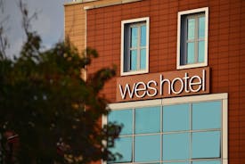 Wes Hotel