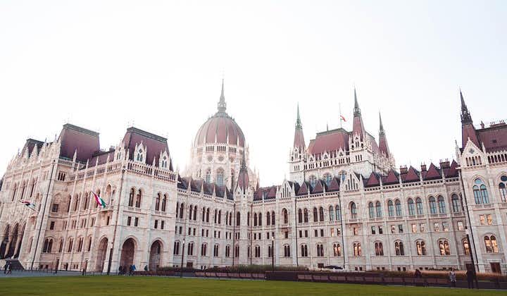 Budapest Historical Sightseeing - Walking Tour