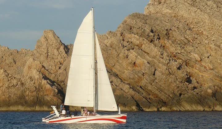 Halv-dages katamaran tur i Menorca