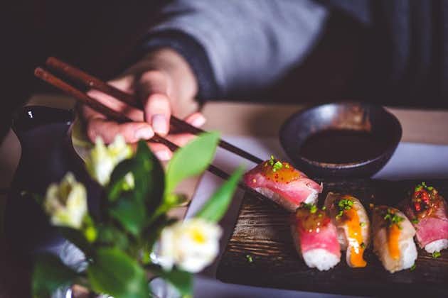 Sushi, sake y estilo de vida japonés