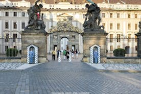 Visit Prague Castle & Lobkowicz Palace: Private Half-Day Tour