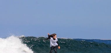 Lezioni di Surf per Beginner e Intermedi (6 persone a istruttore)