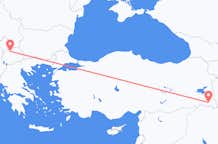 来自北马其顿斯科普里目的地 土耳其哈卡里的航班